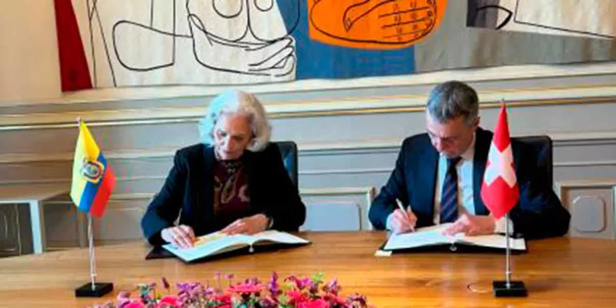 Ecuador firmó acuerdo con Suiza para atender a ecuatorianos en México