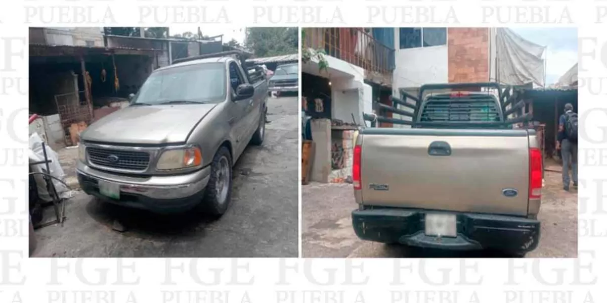 FGE recupera camioneta robada en supermercado de Ocotlán; la hallaron en Texmelucan