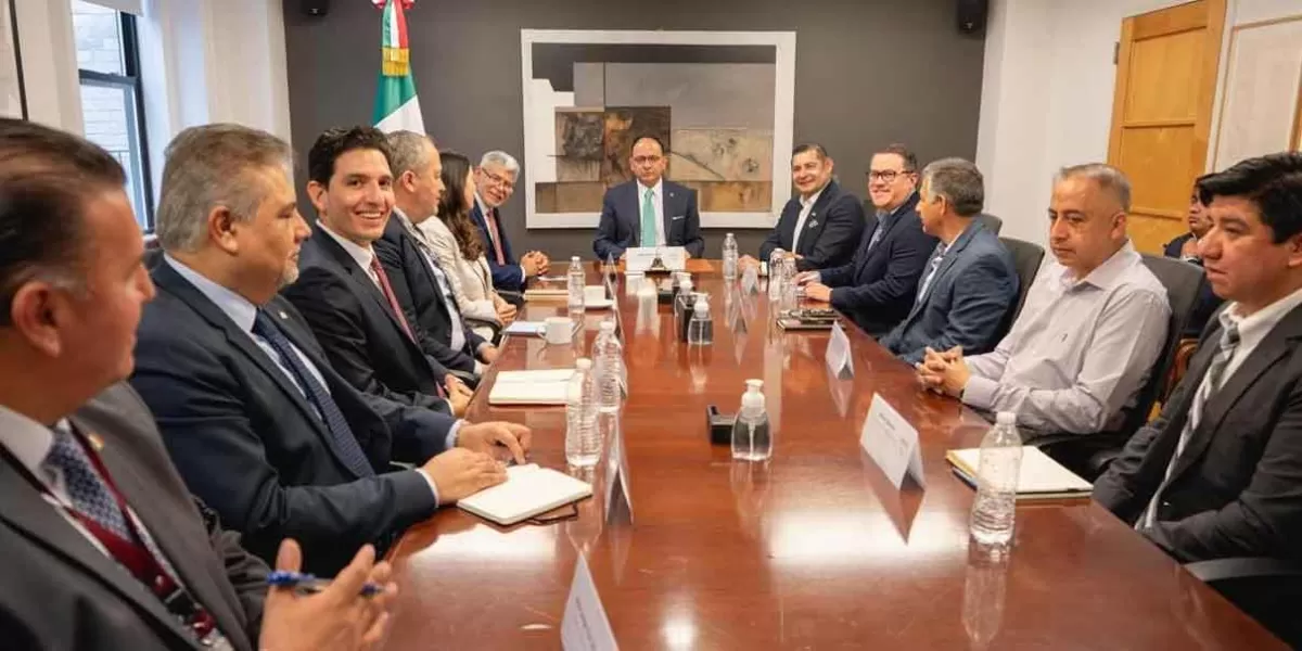 Armenta asegura colaboración con Universidad de Nueva York para beneficio de jóvenes poblanos