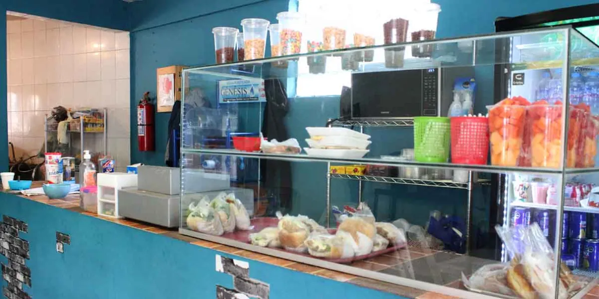Convocan a operar tiendas escolares con menú saludable en escuelas públicas de Puebla