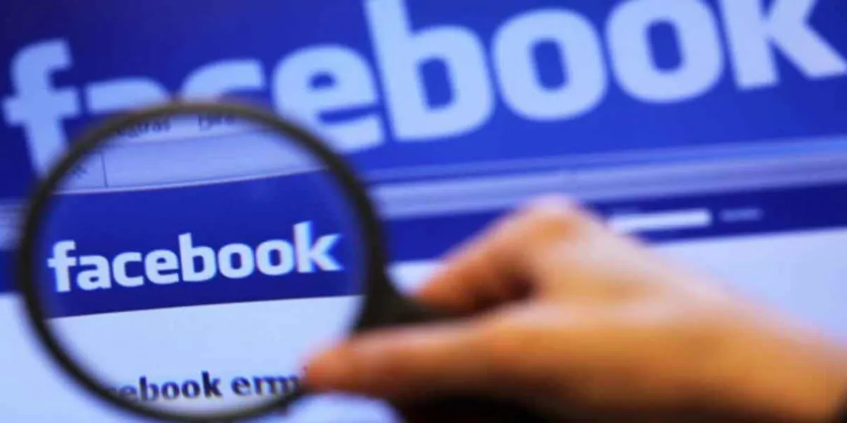 Descubren falso sitio en Facebook para expedir licencias de conducir en Puebla