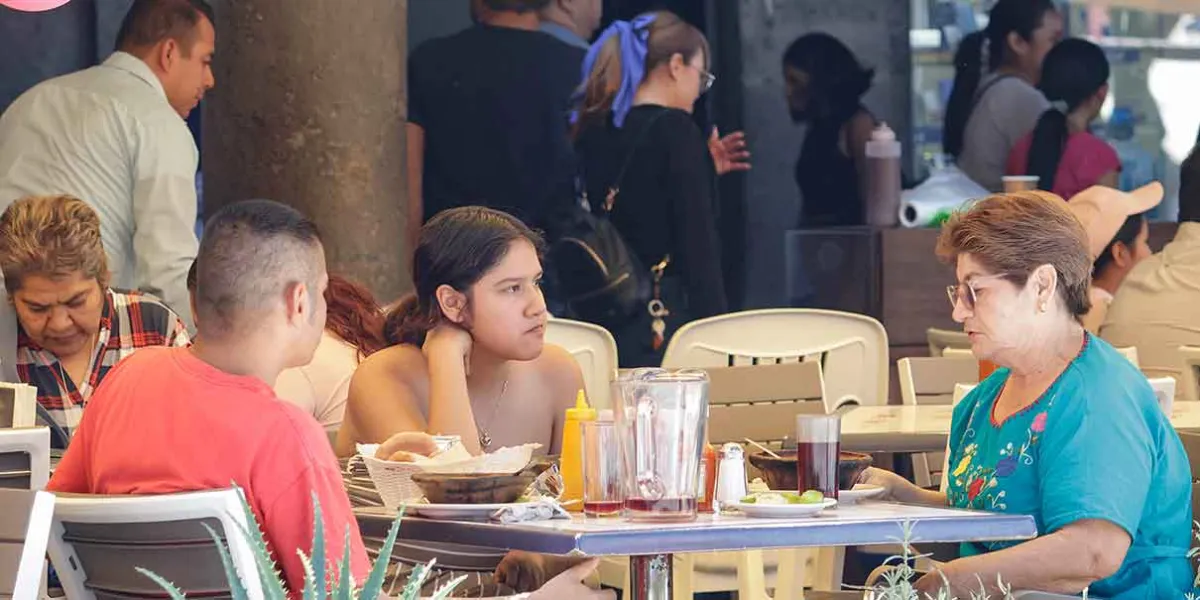 Restaurantes en Puebla anticipan lleno total por el Día de las madres