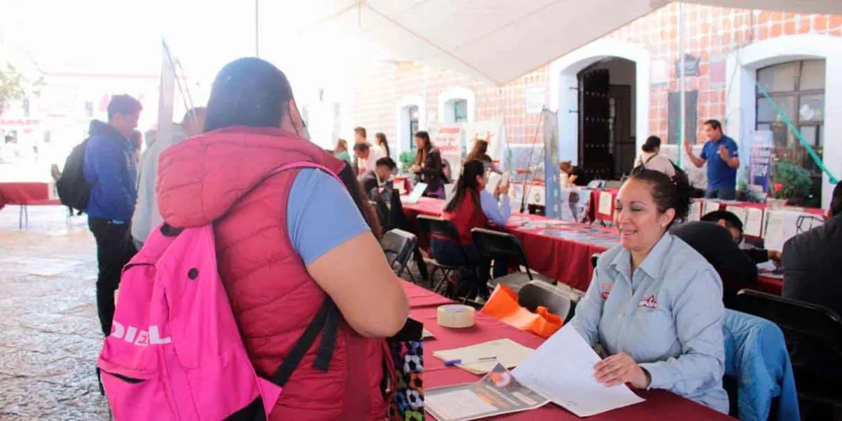 500 vacantes formales y oportunidades inclusivas en la  8ª Feria del Empleo de Atlixco