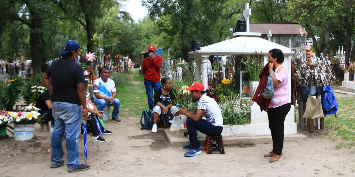 Amplio horario y seguridad en el Panteón Municipal