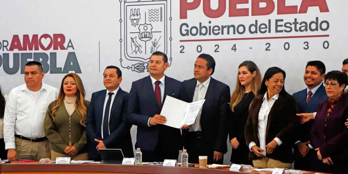 Firma Omar Muñoz convenio para brindar seguridad patrimonial a los ciudadanos