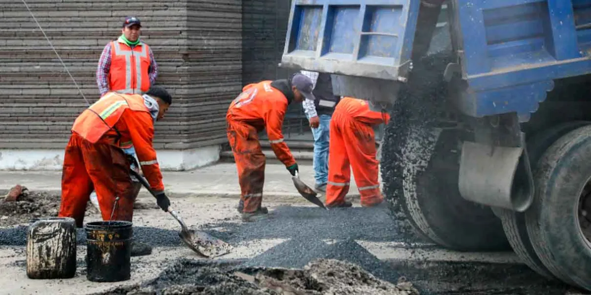 160 mdp para tapar más de 300 mil baches en Puebla capital 