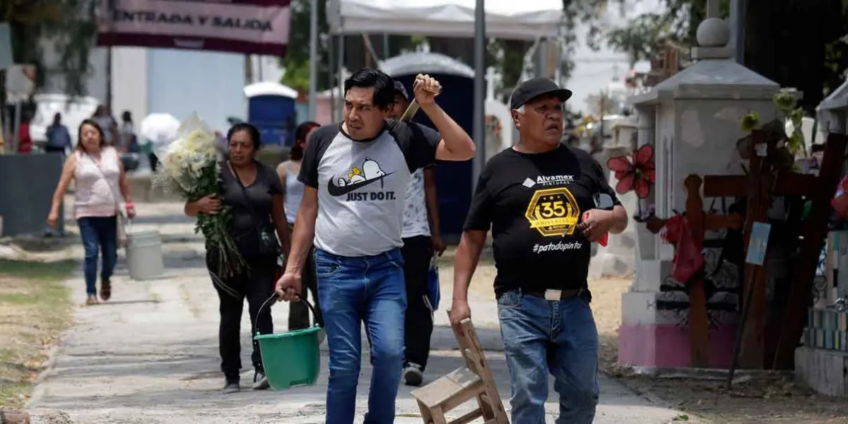 Pee a fuertes lluvias descartan riesgos en el Panteón Municipal 
