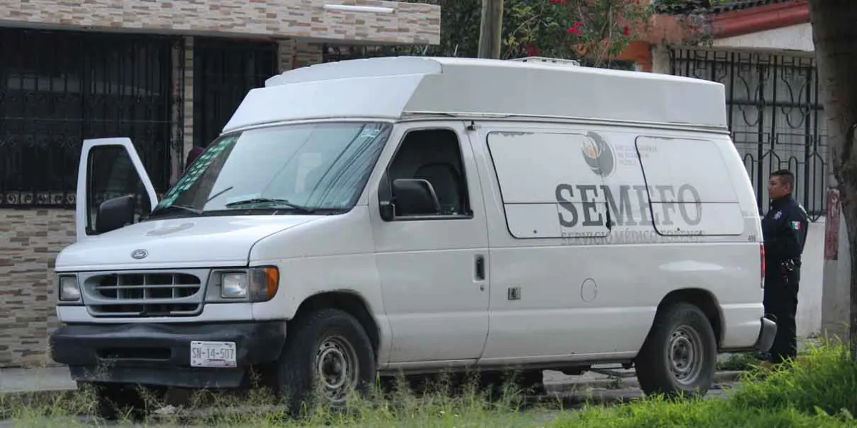 Fuerte olor alerta a vecinos; encuentran cadáver de adulta mayor en la colonia SNTE