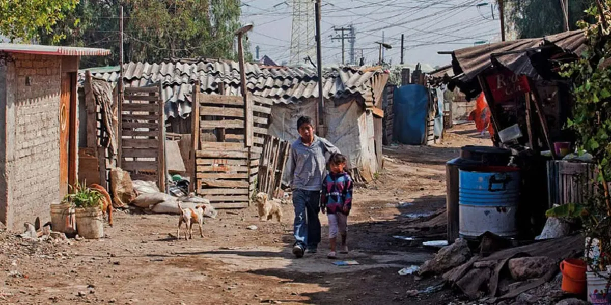 Pobreza en México: 13.4 millones salieron de la pobreza y persisten carencias sociales en 6 de cada 10 personas