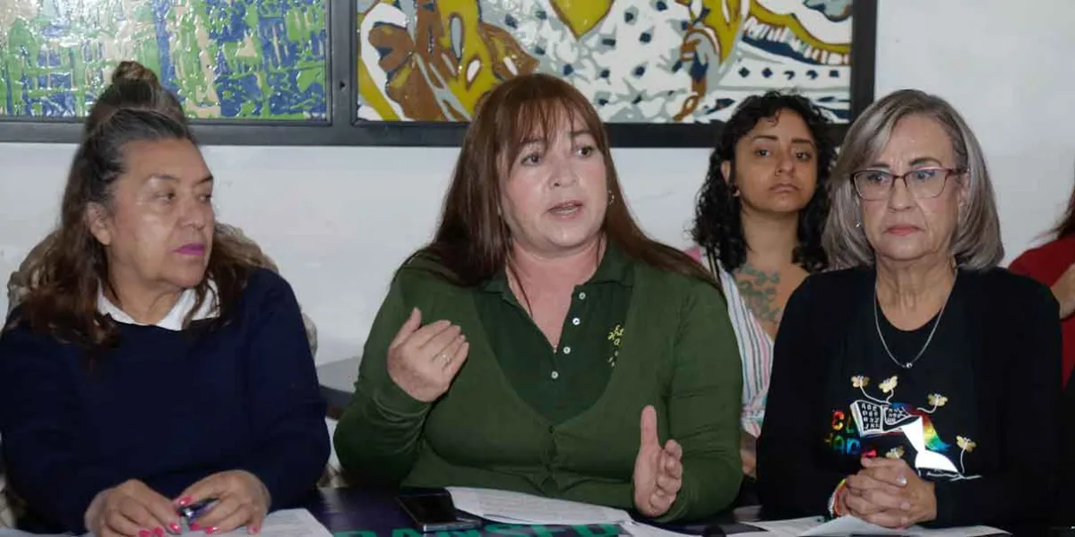 Colectivo llamó a los poblanos a "salvar" a reclusas de Serdán