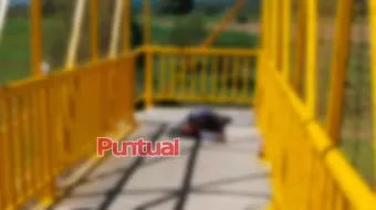 Sobre puente de Tlahuapan, un hombre de la tercera edad es hallado sin vid4