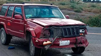 Coche contra camioneta en la carretera Azumbilla-El Seco; hubo una mujer lesionada