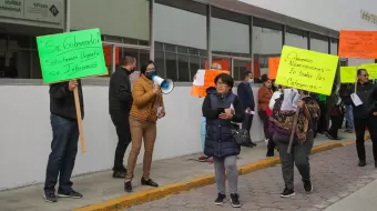 Trabajadores del Issstep siguen con revisión contractual y salarial de 2023