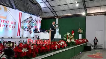 Alcalde de El Verde realiza informe y destaca apoyo del gobierno del Estado