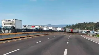 Por indemnizaciones pendientes, ejidatarios de Tlahuapan amagan con bloquear la México-Puebla