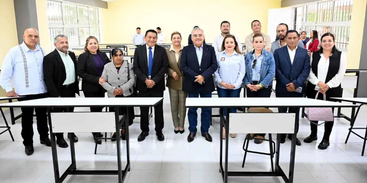 Se entregaron obras educativas en el Conalep y Cbtis 86 de Huauchinango