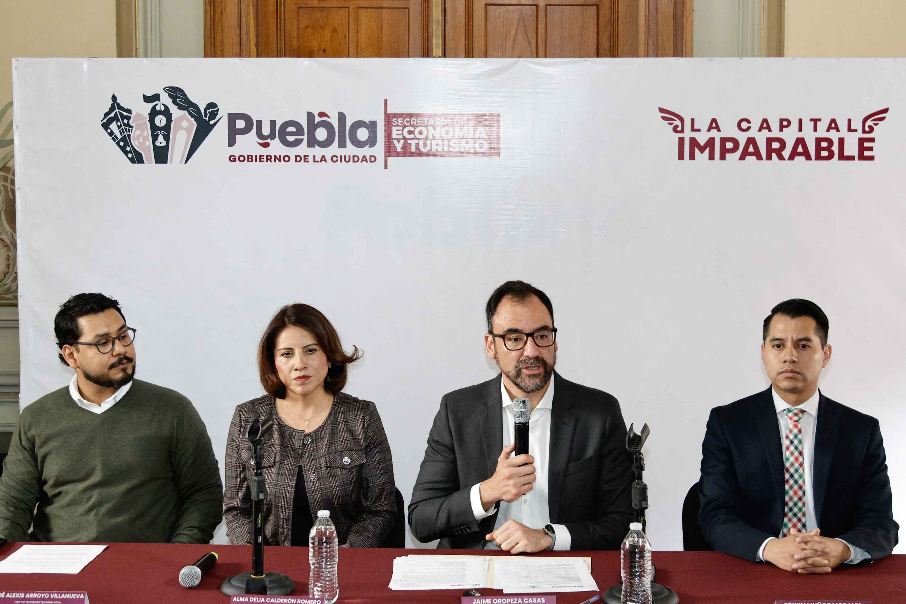 7,400 empleos disponibles en feria laboral en Puebla