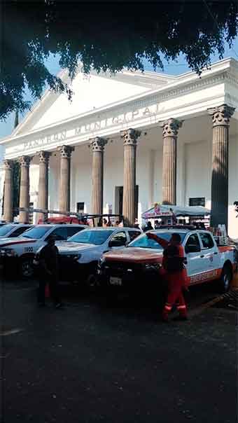 Despliega Seguridad Municipal 800 policías para cuidar visitas en panteones de la capital