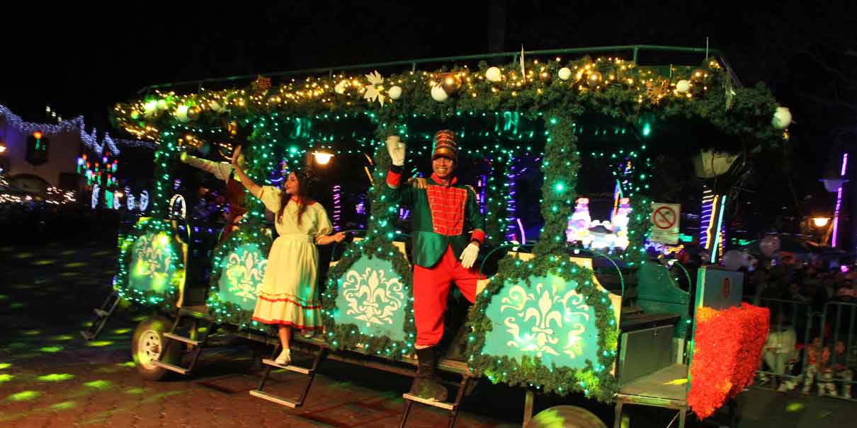 Atlixco deslumbra con el desfile de Reyes Magos