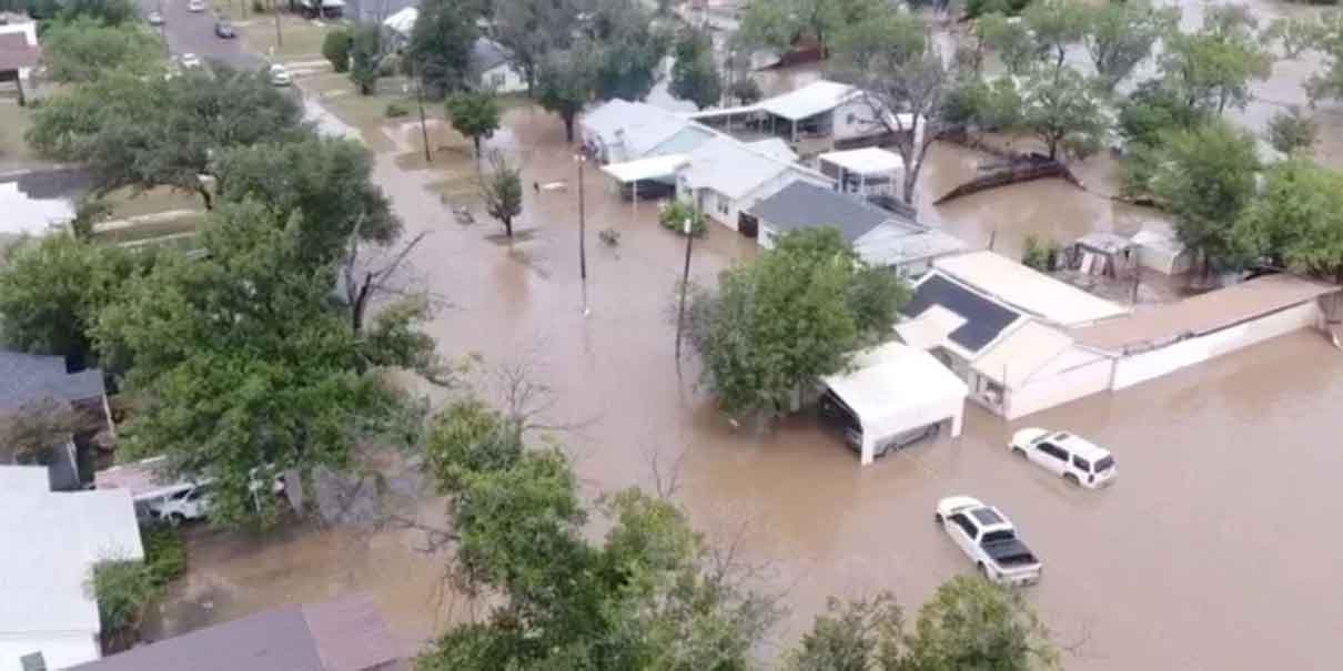 Inundaciones en Texas suman 82 muertos y alerta por más lluvias