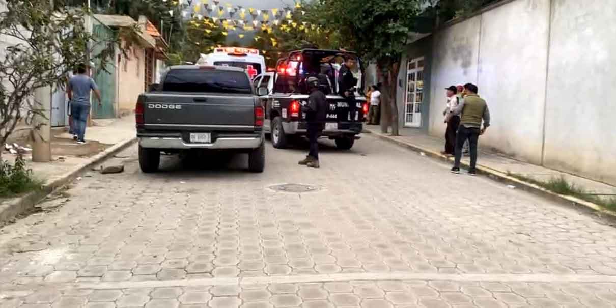 Mujer es baleada luego de hallar su camioneta robada en Tehuacán