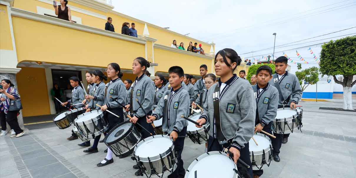 Bandas de Guerra de San Andrés Cholula recibieron reconocimientos