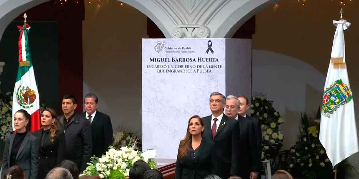 Barbosa fue uno de mis compañeros de lucha en la izquierda, reconoció López Obrador en Casa Aguayo