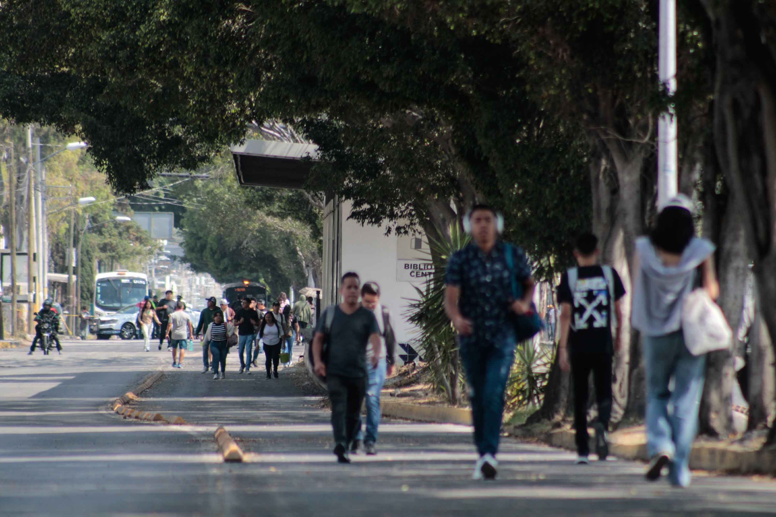 Bulevar Valsequillo y avenida Las Torres sin paso, sigue el bloqueo de ejidatarios