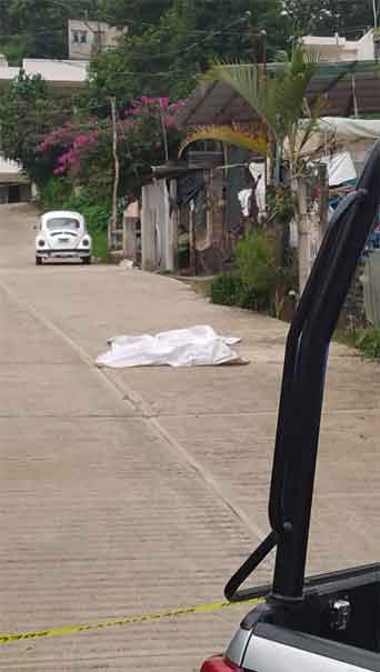 Caminando cayó muerto al instante en Xicotepec