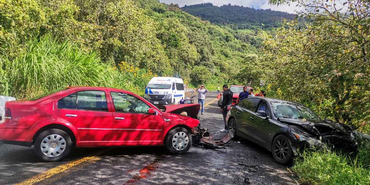 Carambola en la Pachuca-Tuxpan deja cuantiosos daños materiales