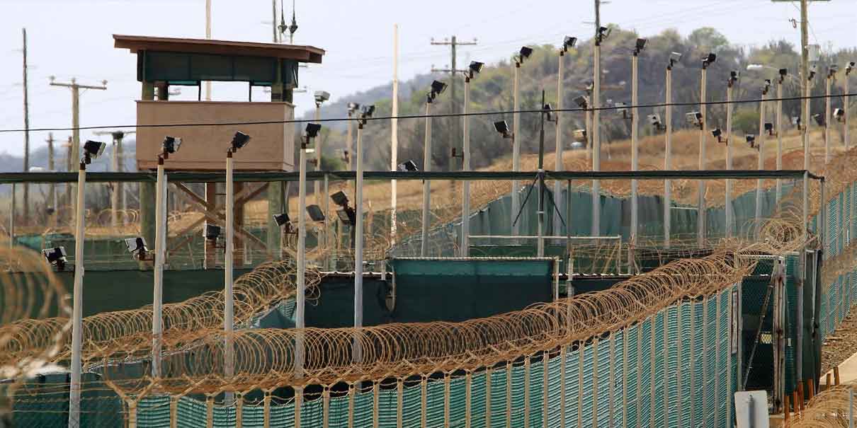 Trump alista centro de detención en Guantánamo para 30 mil migrantes; albergará "lo peor de lo peor"