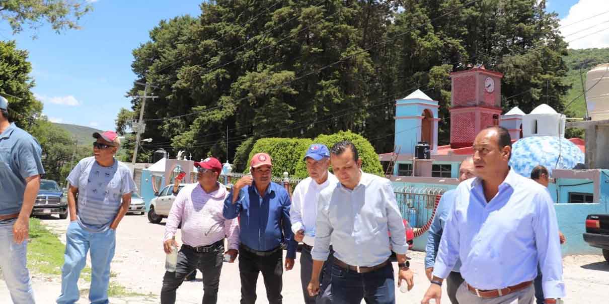 En San José el Aguacate, inicia Ayuntamiento de Puebla construcción de calle con concreto hidráulico