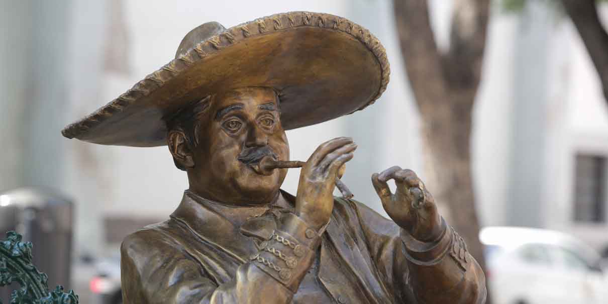 Están vandalizadas las estatuas del Centro Histórico de Puebla