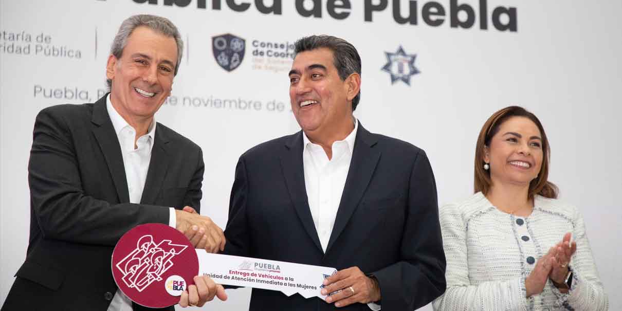 Gobierno de la Ciudad recibe patrullas y equipamiento del Estado