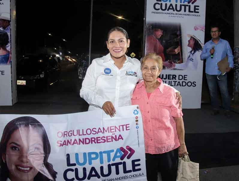 Guadalupe Cuautle cierra campaña en Lázaro Cárdenas en San Andrés Cholula