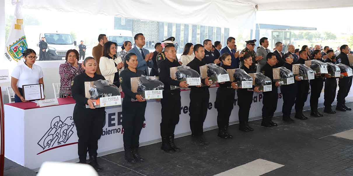 Ingresan más policías a Seguridad estatal para enfrentar a la delincuencia en Puebla