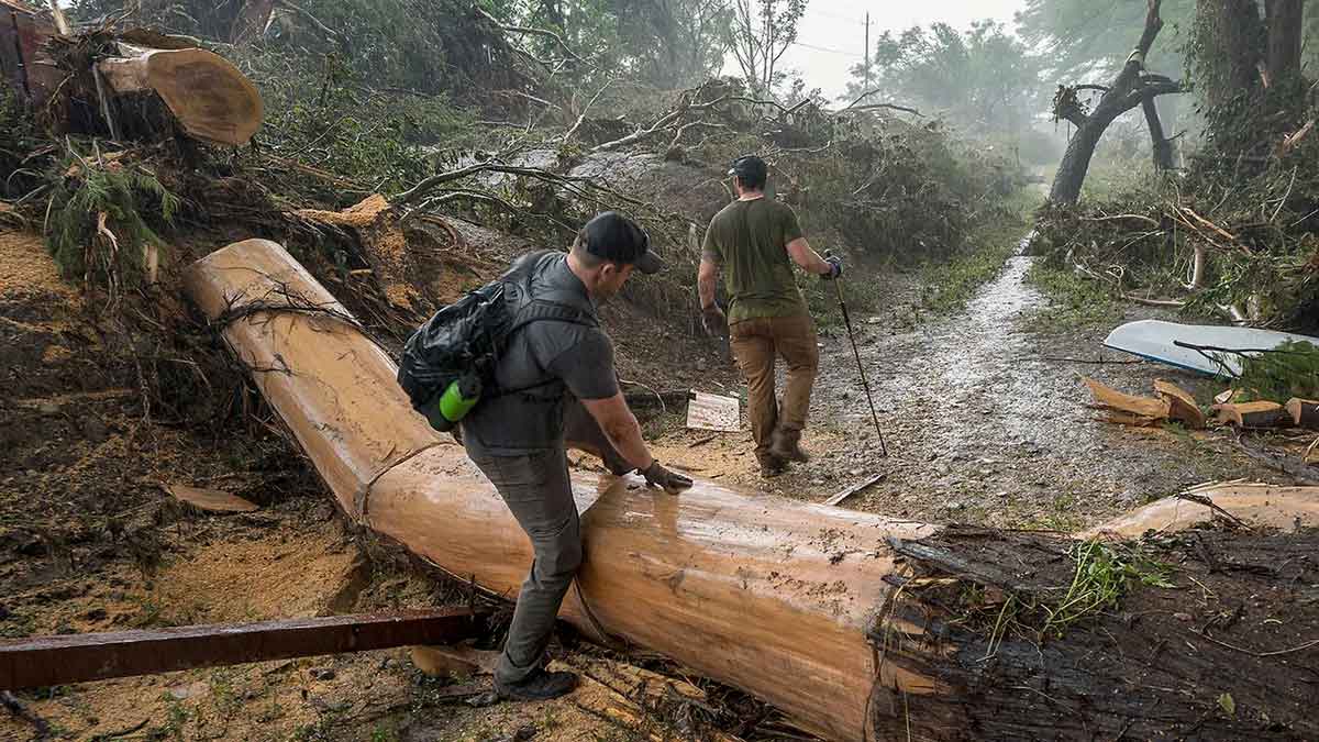 Inundaciones en Texas suman 82 muertos y alerta por más lluvias