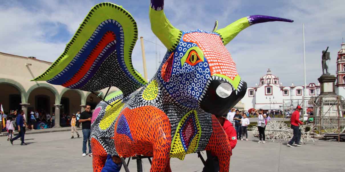 Invita Gobierno de Cholula al desfile de Toros Monumentales