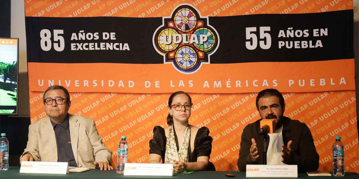 UDLAP. Taller "Bajo la Pirámide" para jóvenes escritores mexicanos