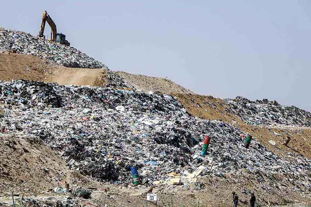 La basura se desborda en rellenos y el reciclaje es un fracaso