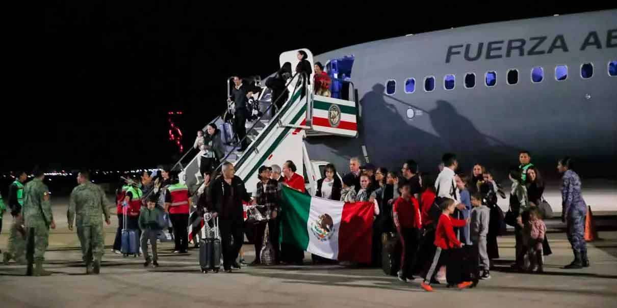 Llegan mexicanos de Israel