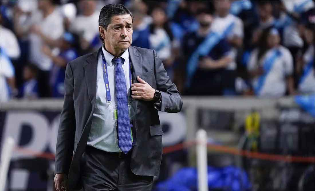 Luis Fernando Tena deja en ridículo a Canadá y mete a Guatemala en semifinales