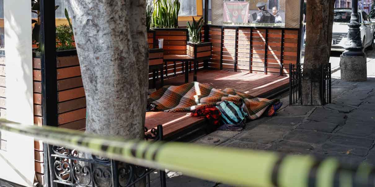 Muere indigente en el Centro Histórico de la capital poblana