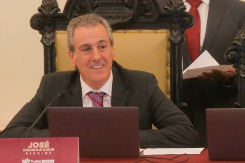 No hay “elegido” para entregarle la concesión de paraderos: Chedraui