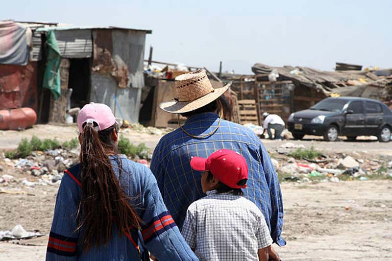 Pobreza en México: 13.4 millones salieron de la pobreza y persisten carencias sociales en 6 de cada 10 personas
