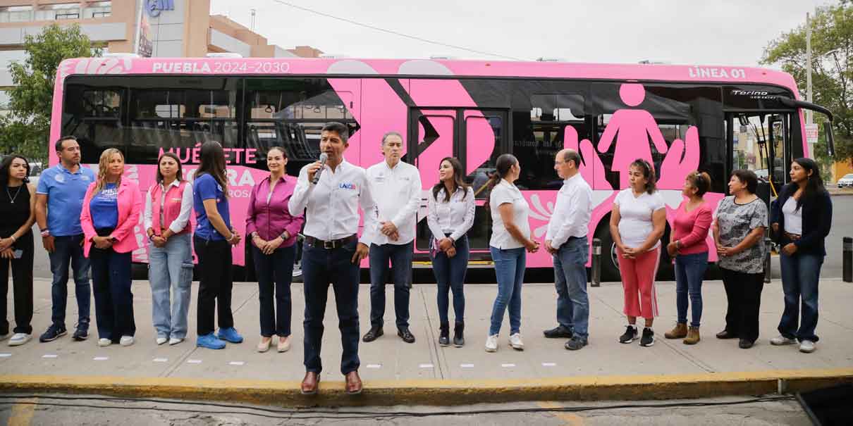 Lalo Rivera promete a las mujeres Transporte Rosa para acabar con el acoso