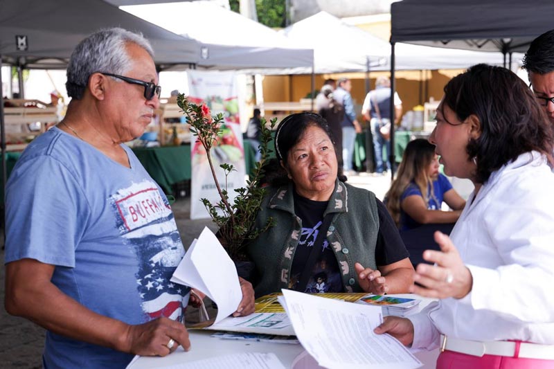 San Francisco Acatepec recibe Jornada de Proximidad Social encabezada por Lupita Cuautle