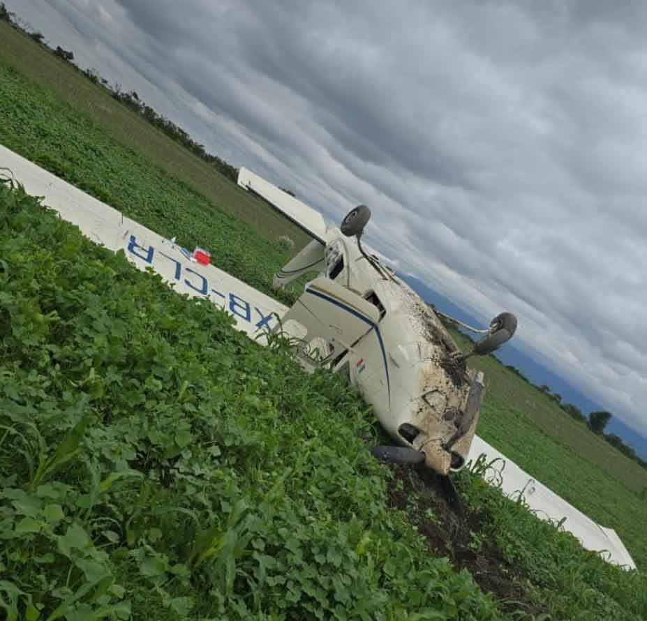 Se desplomó avioneta en Huejotzingo; hubo dos lesionados