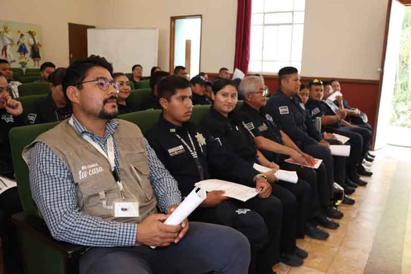 Se fortaleció en Atlixco la profesionalización policial con apoyo de la FGR