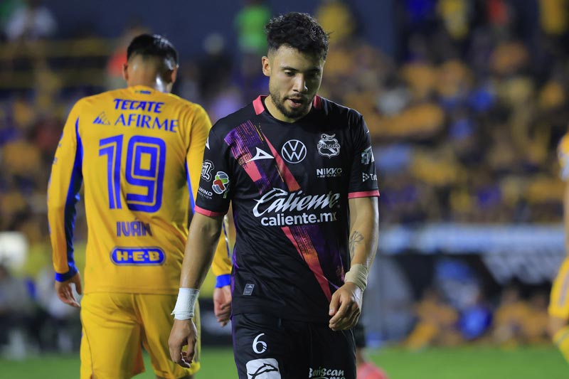 Tigres aplasta 7-0 al Puebla y mantiene el liderato en el Apertura 2025